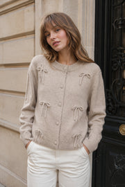 Gilet en maille avec nœuds