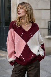 Pull maille col V motif losanges