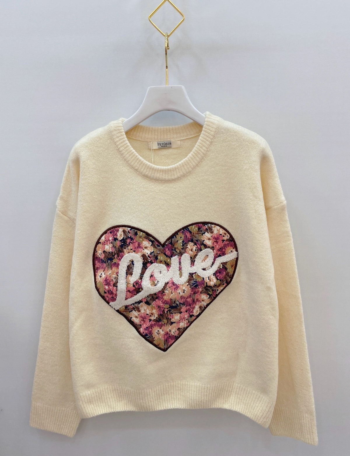 Pull cœur fleuri