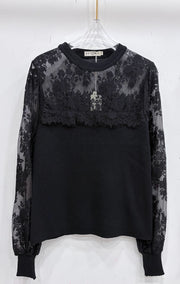 Pull maille et dentelle