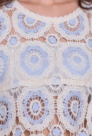 Haut en crochet ajouré