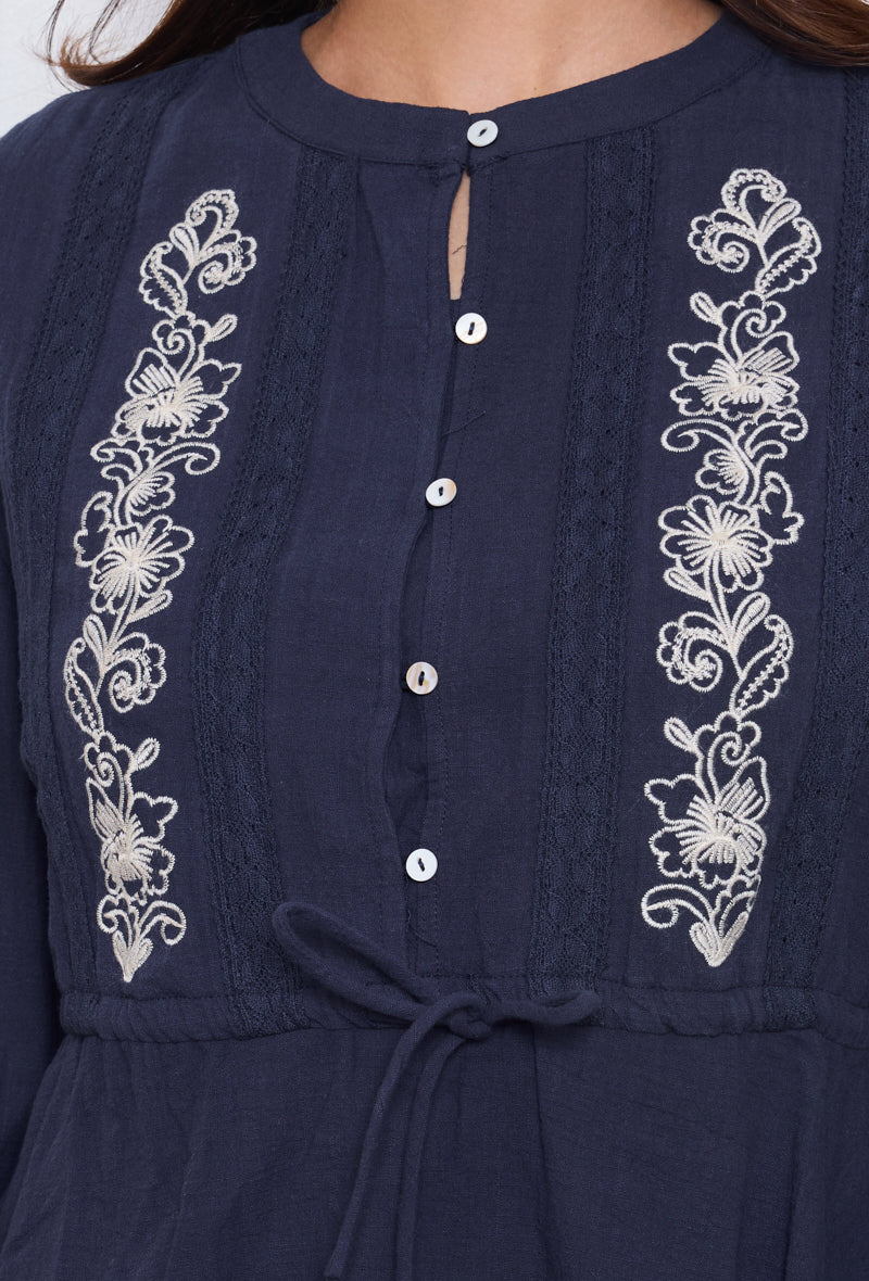 Chemise bohème brodée à taille cintrée