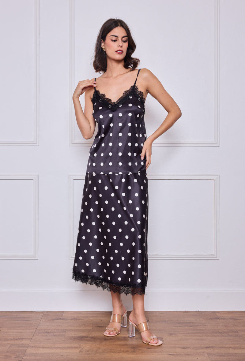 Caraco à pois en satin avec dentelle