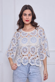 Haut en crochet ajouré