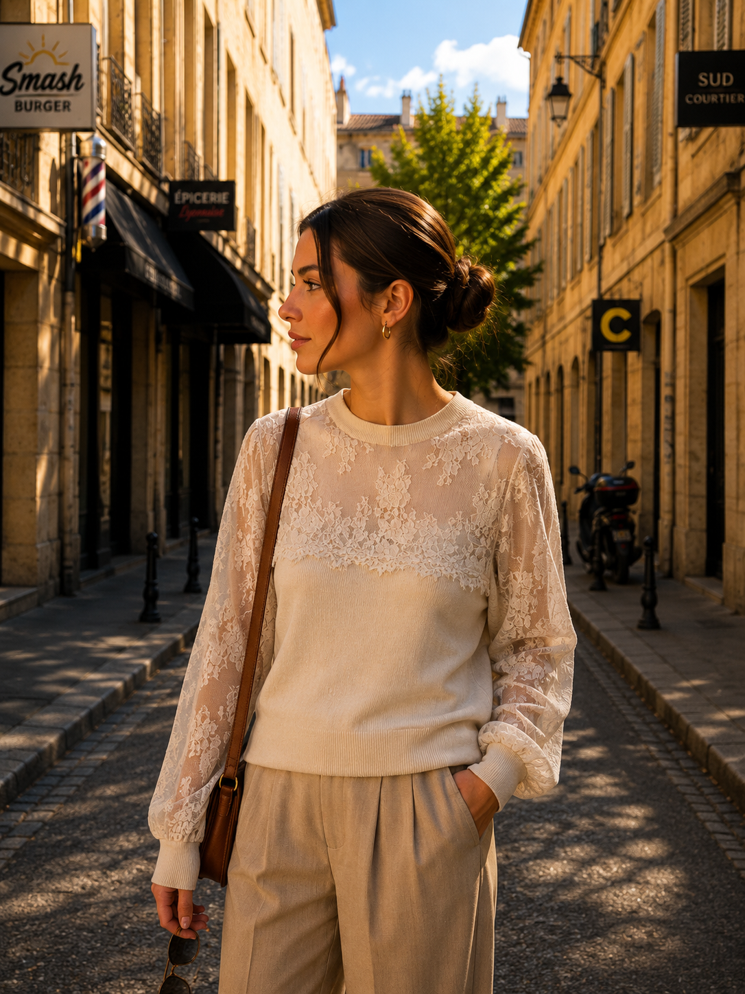 Pull maille et dentelle