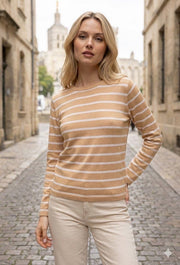 Haut marin en maille