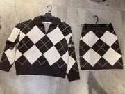 Ensemble pull et jupe argyle