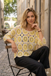 Haut en crochet ajouré