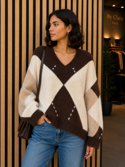 Pull maille col V motif losanges