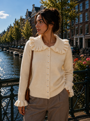 Gilet en maille à col volanté
