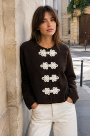 Gilet maille attaches fleur
