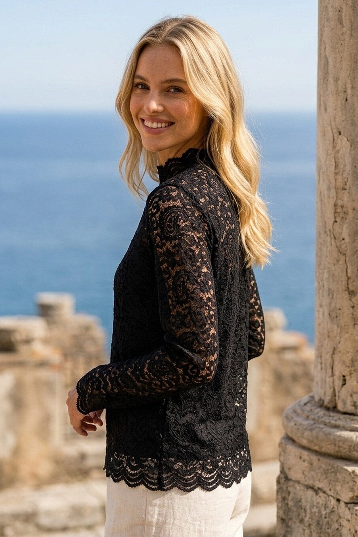 Haut Dentelle Manches Longues